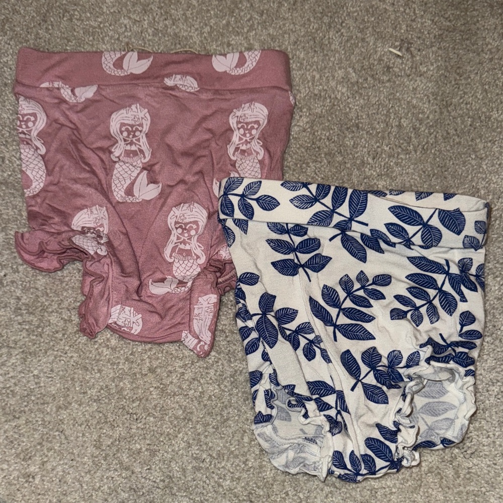 Spearin Love Pink and White Diaper Cover Set